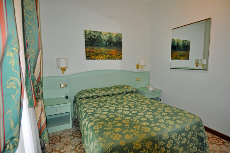 Hotel Moderno Stresa camera Queen